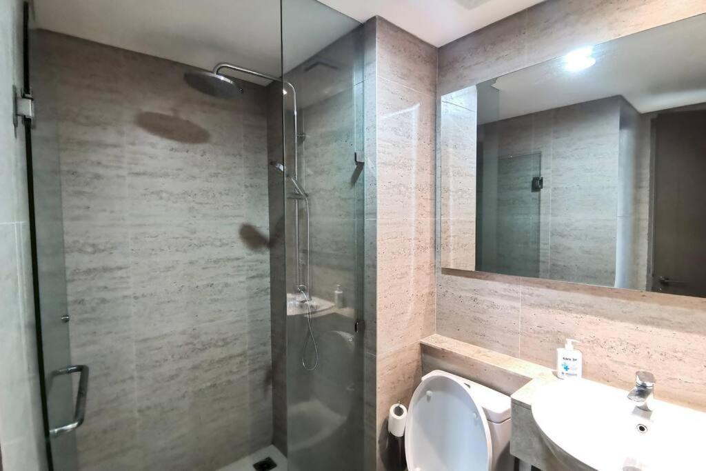 Pik Family 2 Bedroom, 5 Beds & Balcony Best View Jakarta Extérieur photo